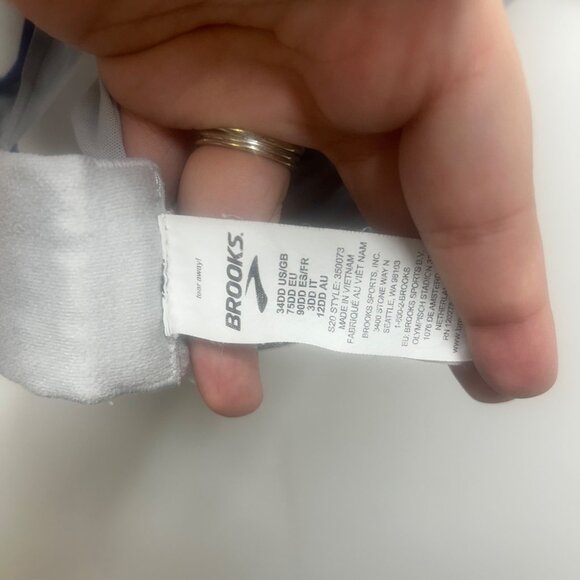 Brooks Womens Striped Racerback Sports Bra With Adjustable Straps & Hook Closure - Picture 3 of 8